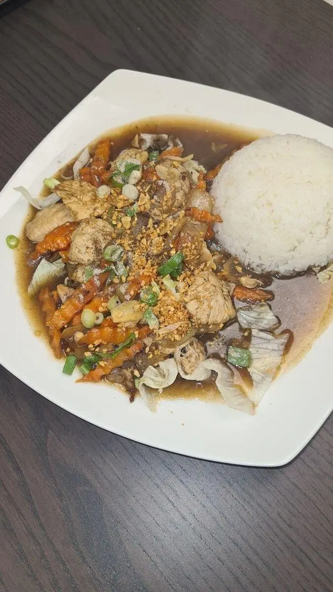 Chicken garlic and pepper stir fry jasmine rice Charm Thai Cafe Doncaster